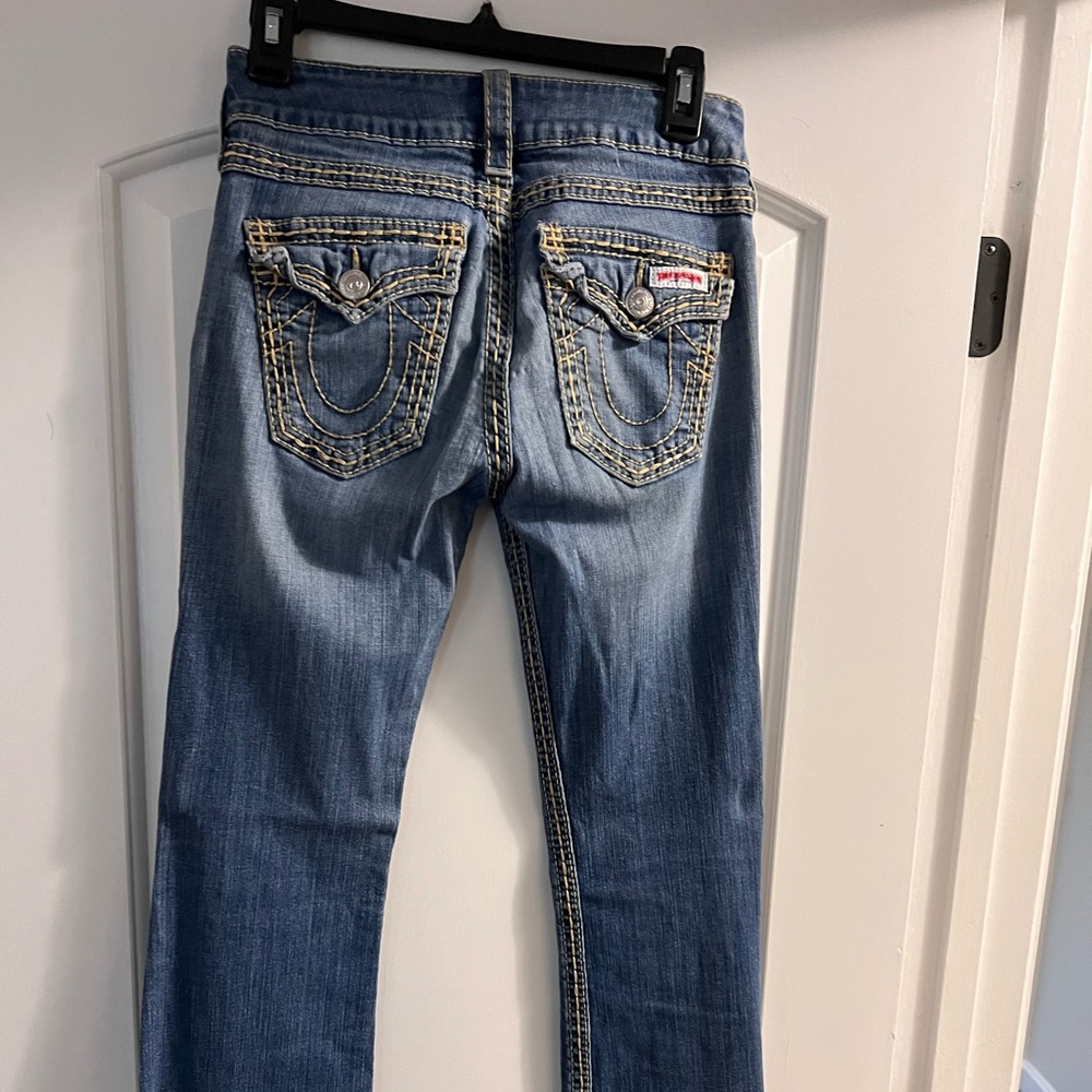 True religion jeans size 27. Distressed. Boot cut.